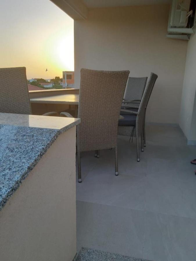 Apartman Hmelina Vrsi Dış mekan fotoğraf